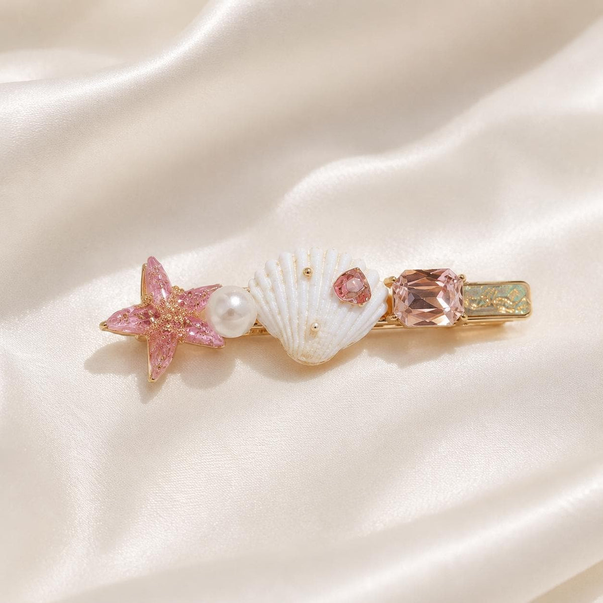 Pink Starfish Hair Clip, White Sea Shell Barrette, Pastel Mermaidcore Alligator Pinch, Whimsical Coastal Beach Vacation Accessories
