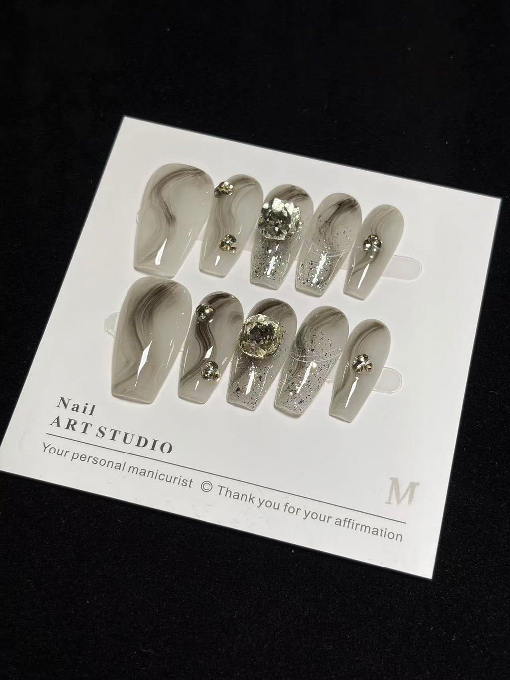 Silver Veil – Smoky Marble Crystal Press-On Nails No.13