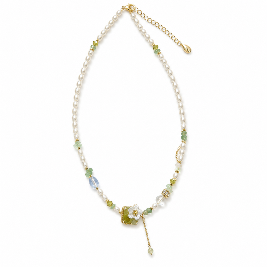 Garden Dew Pearl Necklace