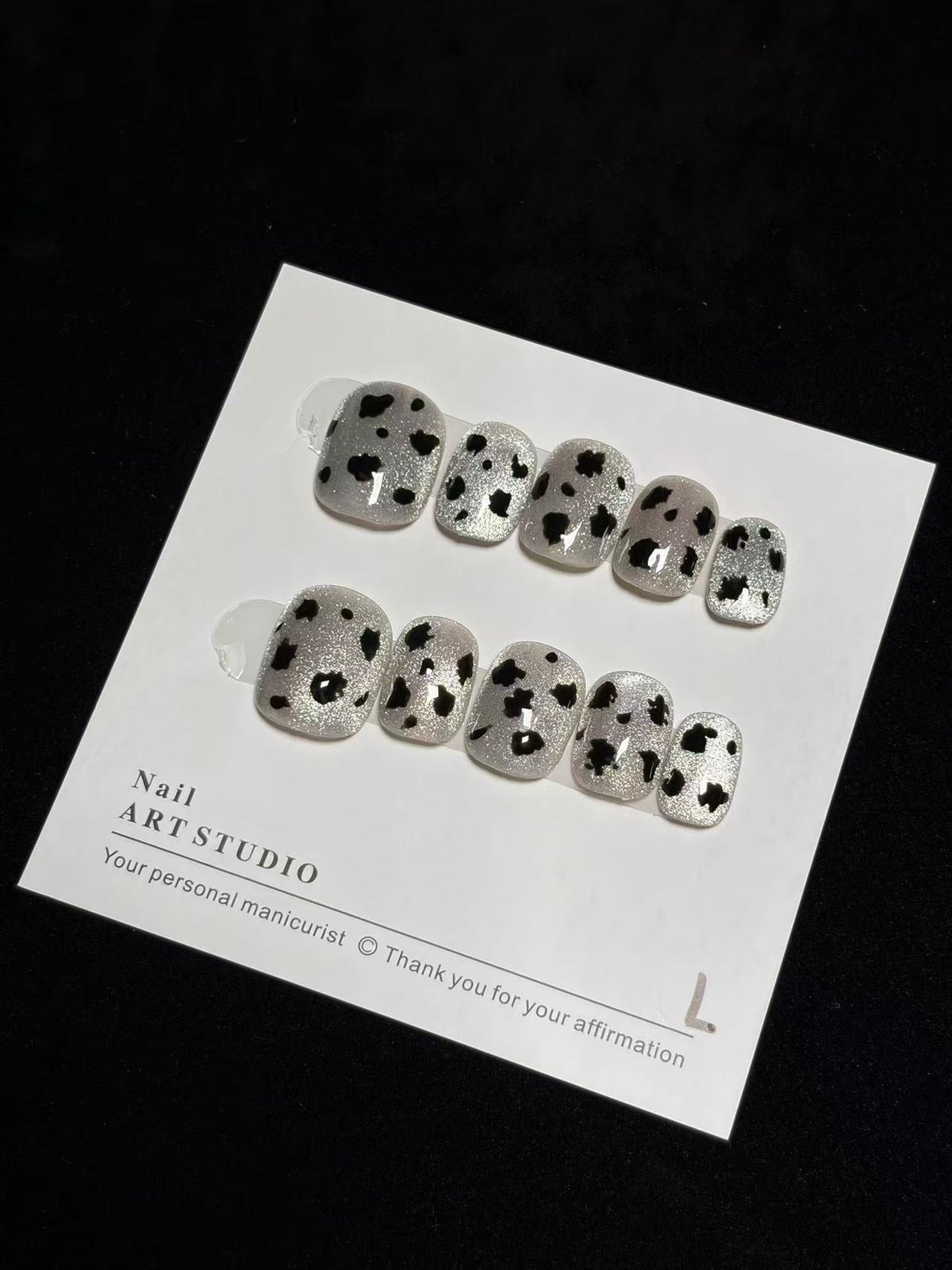 Silver Cat Eye Cow Print Y2K | Short Round Press-Ons No.4