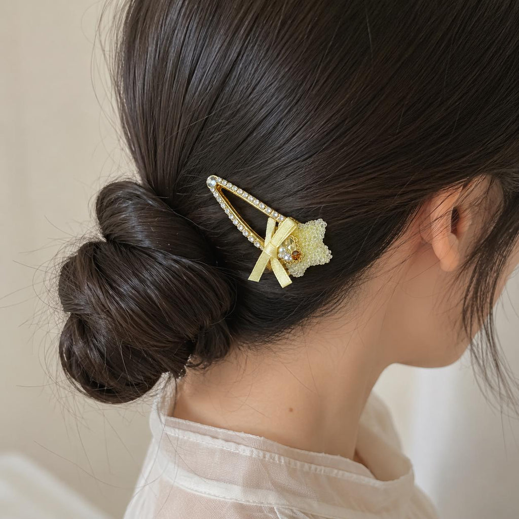Yellow Star Hair Clip, Celestial Coquette Rhinestone Barrette, Y2K Hair Accessory, Gift for Her