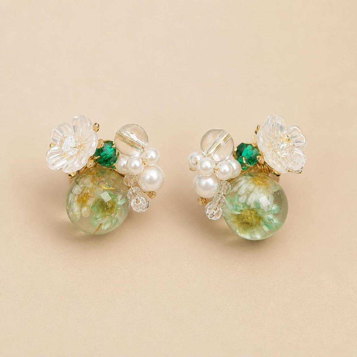 Ethereal Dried Flower Globe Earrings, Clear Acrylic Flower Studs, Green Crystal Pearl Dangle Earrings, Cottagecore Gift for Her