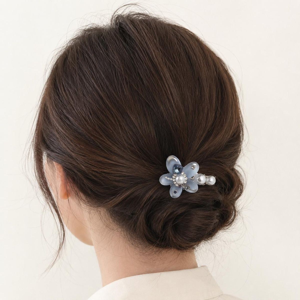 Frosted Resin Flower Hair Clip, Pearl Crystal Embellished Barrette, Coquette Floral Hair Accessory, Gift for Her