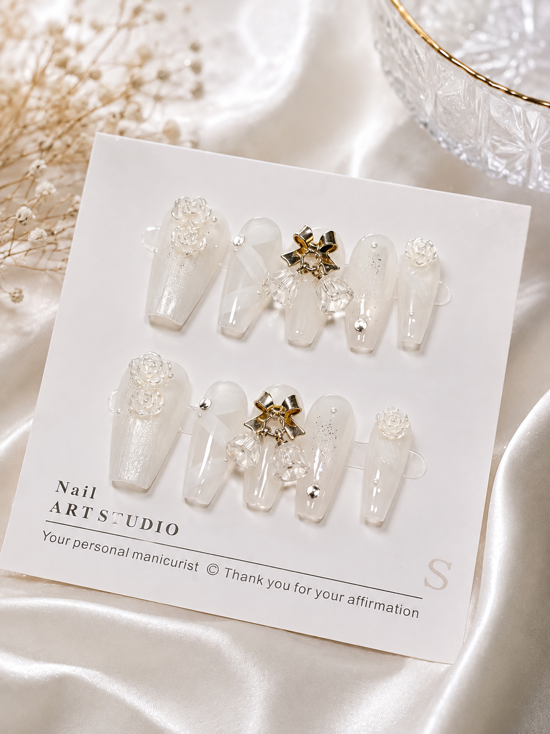 Ivory Bells – Pearl White Bridal Press-On Nails NO.17