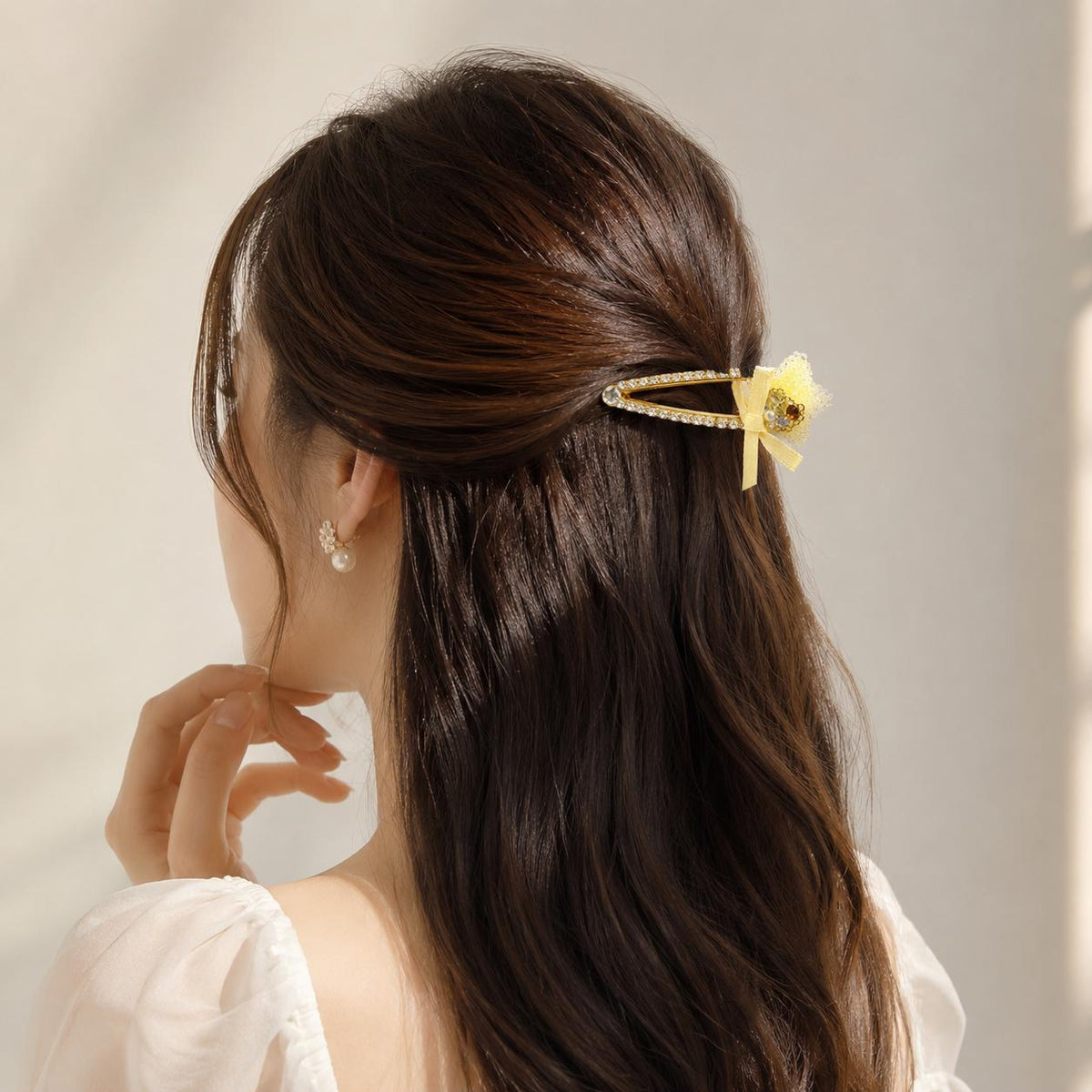 Yellow Star Hair Clip, Celestial Coquette Rhinestone Barrette, Y2K Hair Accessory, Gift for Her