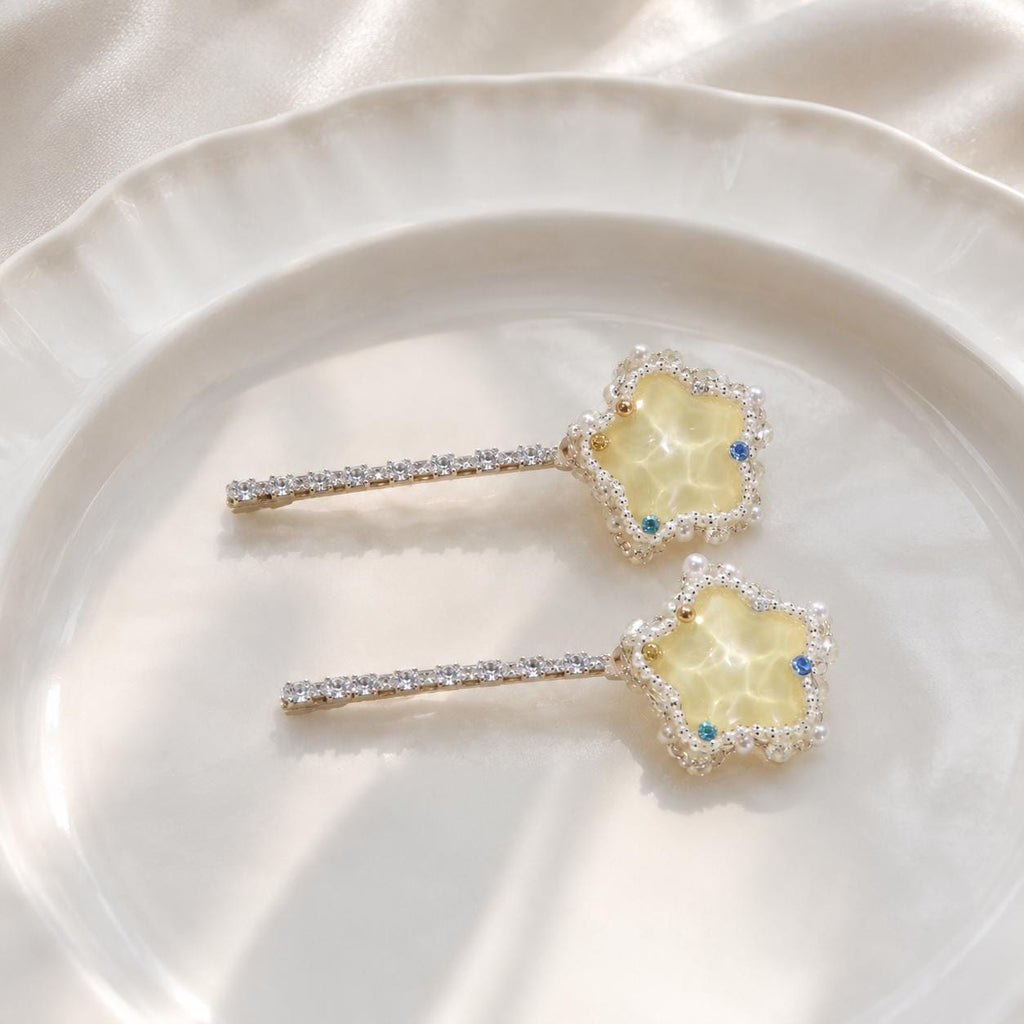 Yellow Star Hair Clips, Crystal Bobby Pin Set, Pastel Acetate Starburst Barrette, Whimsical Y2K Celestial Preppy Hair Accessories