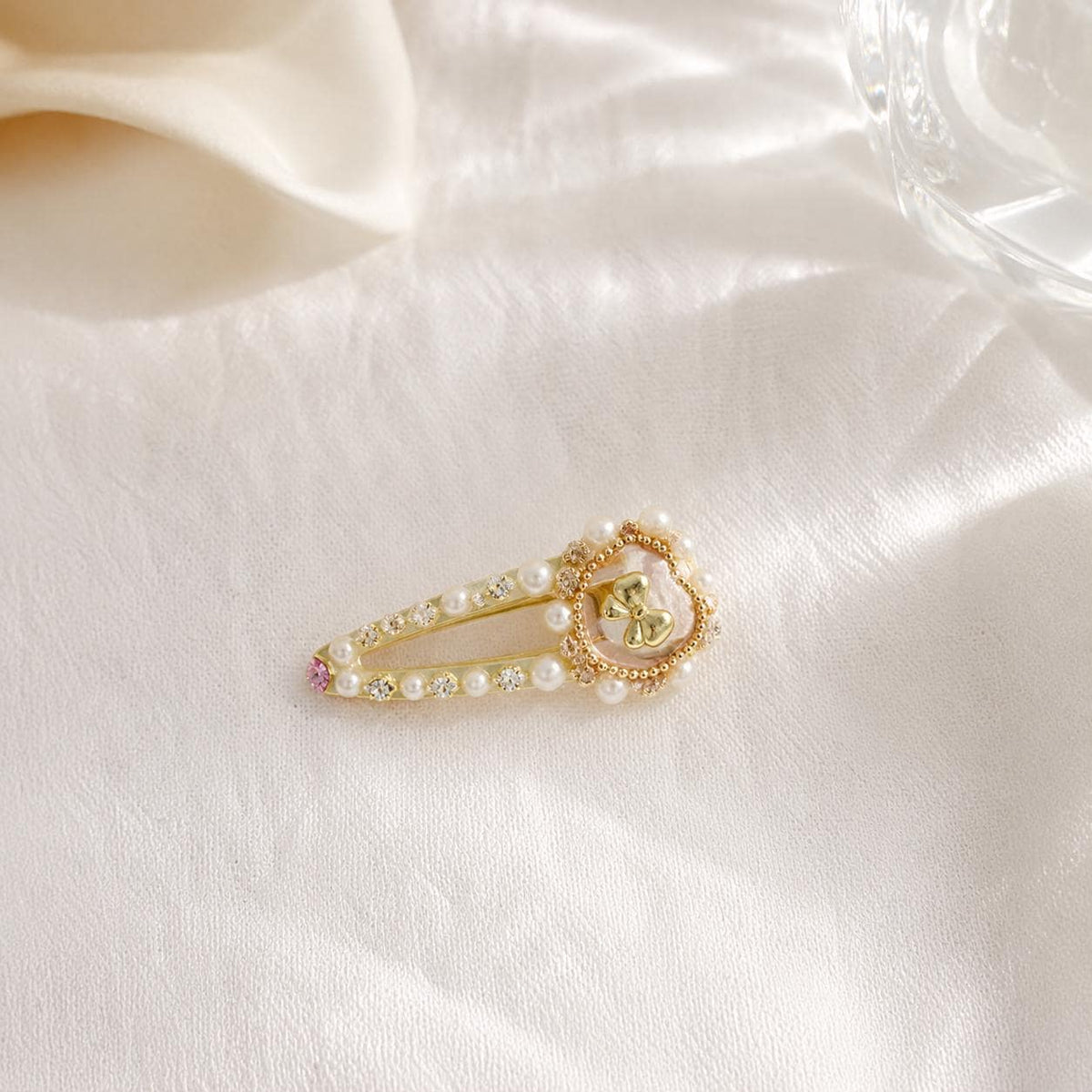 Pearl Heart Bow Hair Clip, Gold Baroque Crystal Barrette, Pink Seashell Snap Clip, Coquette Hair Accessory, Gift for Her