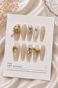 Golden Heirloom – Pearl & Gold Luxury Press-On Nails NO.15