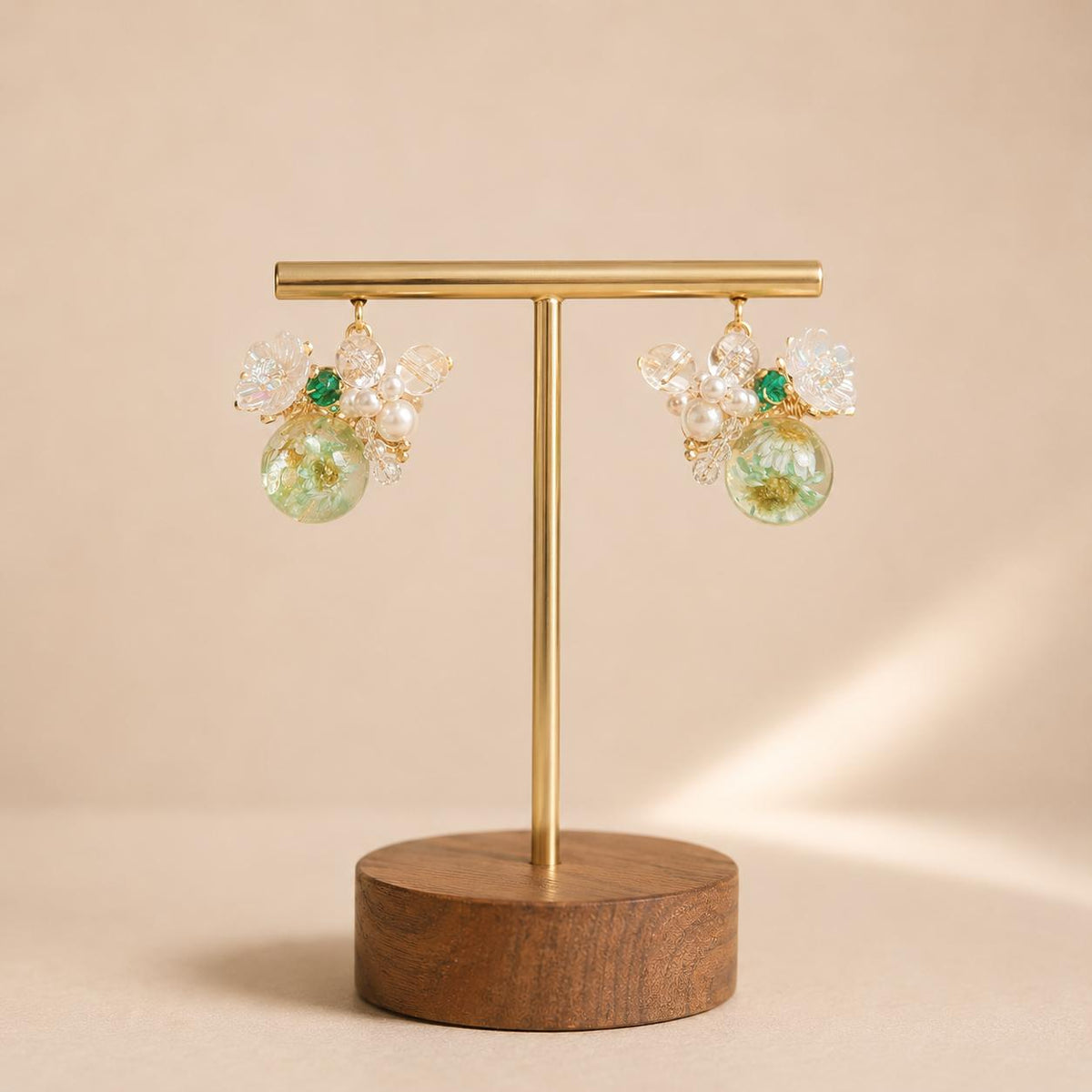 Ethereal Dried Flower Globe Earrings, Clear Acrylic Flower Studs, Green Crystal Pearl Dangle Earrings, Cottagecore Gift for Her
