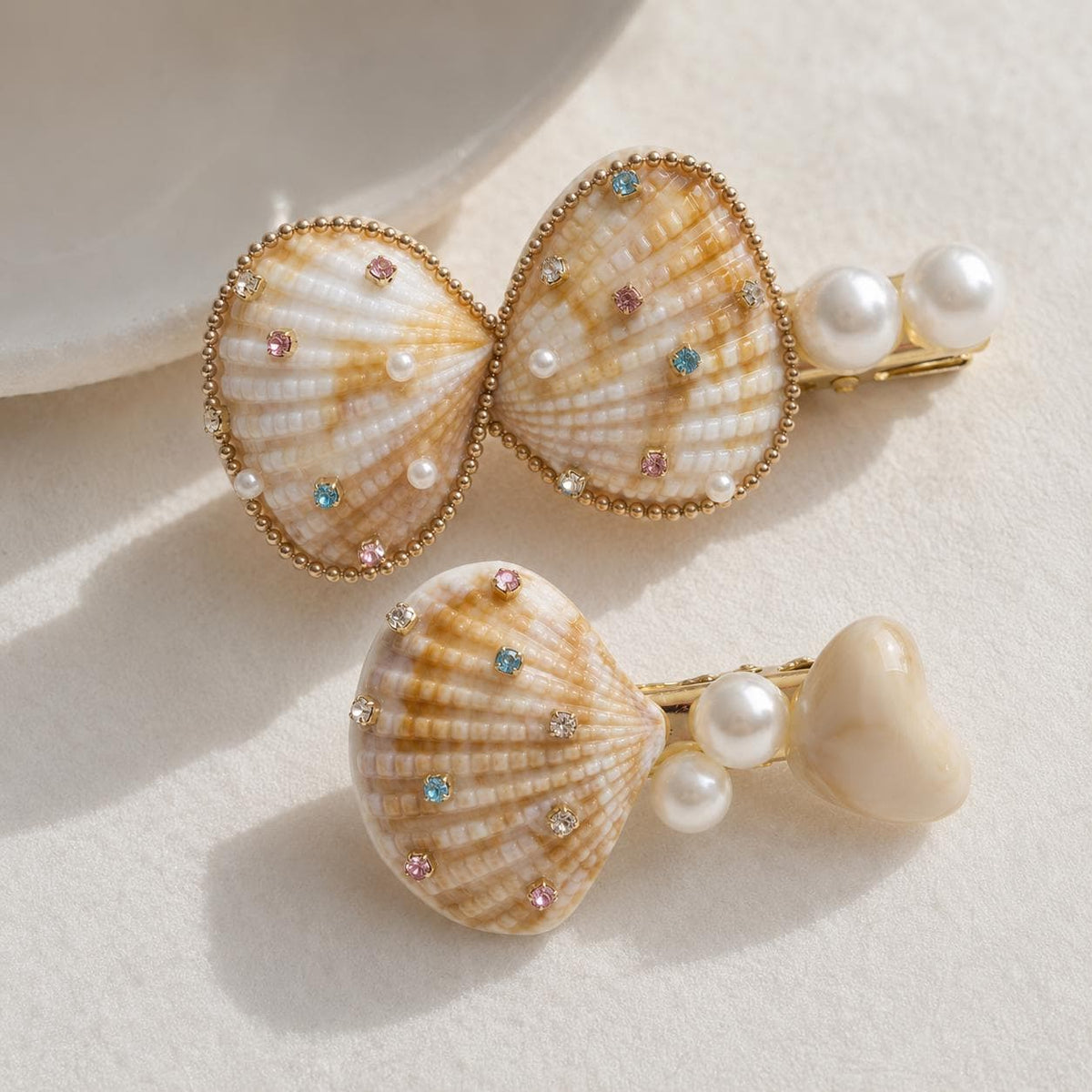 Natural Seashell Hair Clips, Mermaidcore Bow Barrette Set, Coastal Vacation Accessories
