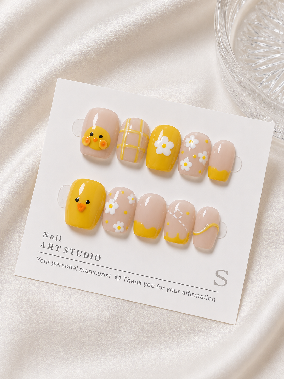Yellow Chick & Daisy Cute | Short Square Press-Ons No.10